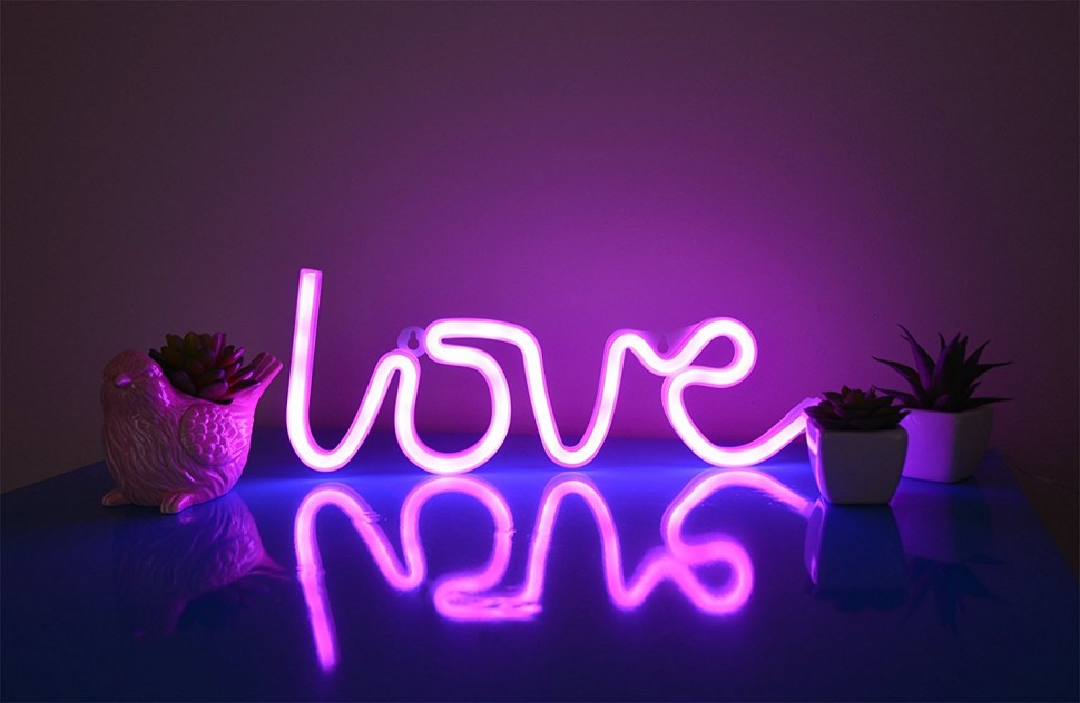 LED светильник "LOVE"