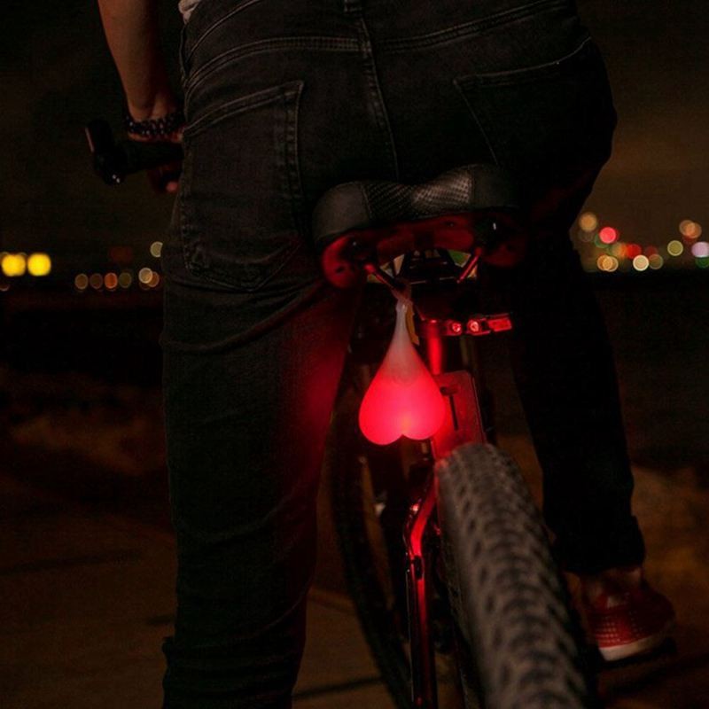 Светящиеся яйца на машину/скутер/велосипед