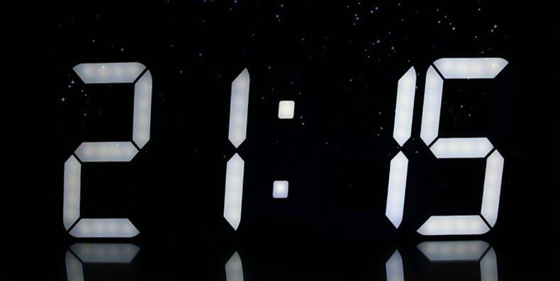 3D светодиодные многофункциональные цифровые часы (с дневным и ночным форматом) (2)